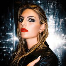 Stream Aaron Troy music