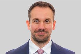 We need to make advice more diverse': Four advisers' New Year resolutions