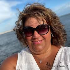 Momma Hansen (@khansenjr)