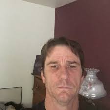 Tj Erickson's Instagram, Twitter & Facebook