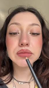 Dudak Tembelliğiniz Varsa