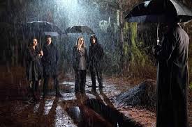 The Originals: Season 1 Episode 22 Hayley'S Floral Shift Dress | Shop Your  Tv