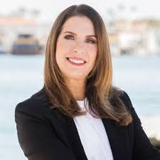 Christy Mccabe's Instagram, Twitter & Facebook