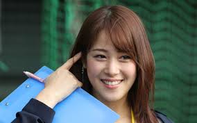 See more ideas about japanese women, girl, female celebrity fashion. é·²è¦‹çŽ²å¥ˆã„ã³ã‚ŠåŒæœŸåŒåƒšã‚¢ãƒŠ4äººèª° ä¸å€«ç–'æƒ'ãƒªãƒ¼ã‚¯çŠ¯äººã¯ å¯åŠç™– ã‚¢ãƒª