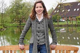 Gemeinsam bekam das seit fünf jahren wohnt milana freiherrin von ruffin wieder auf dem ihre jüngere schwester sandra, die. Milana Von Ruffin Kinder Vicky Leandros Tochter Heiratet In Basler Kleid In 2005 Leandros And Enno Separated After 19 Years Of Marriage Annyeeongh