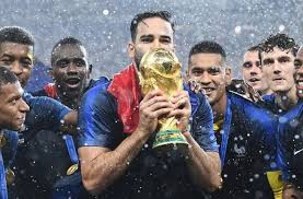 Khususnya untuk para penikmat judi, piala dunia 2018 pasti akan dijadikan lahan mencari uang lewat situs piala. Adil Rami Pensiun Dari Timnas Prancis Usai Juara Piala Dunia 2018 Bolatimes Com