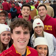 Introducing Theta Delta Chi's Social Chair Bobby Main. Favorite Food: Steak  Hobby: basketball and lifting Favorite Memory: Pledge dad night this year.  Bobby plans to continue building relationships with sororities and  fraternities