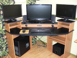Today There S An Enormous Range Of Computer Desks On The Market With Pre Drilled Openings And Built Corner Computer Desk Corner Gaming Desk Ikea Computer Desk