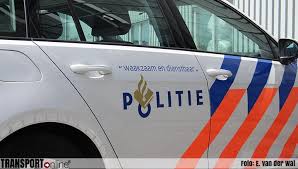 De overval vond 's ochtends vroeg plaats rond 9.00 uur. Transport Online Dode En Twee Gewonden Na Overval Op Waardetransport In Amsterdam Video