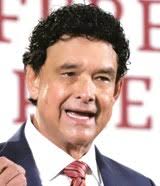 w Trabajadores hacen la diferencia w Factor de estabilidad social w Destaca  AMLO su grandeza