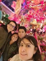 Meeting fellow group members in Vegas