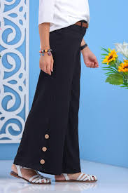 Choisissez le pantalon qui mettra vos pièce fondamentale de quotidien, le pantalon femme est à choisir consciencieusement. Pantalon Jupe Culotte Avec Ceinture Pour Femme Couleur Noir Pret A Porter Et Accessoires