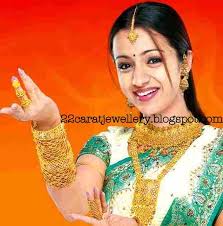 Trisha In Gold Jewellery