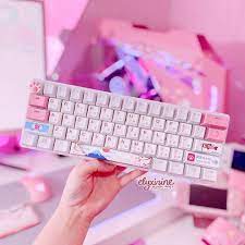 Jasmin On Instagram I Just Replaced My Keycaps My Keyboard Is Razer Huntsman Mini Razer S New 60 Keyboard And The Key Razer Keyboard Instagram