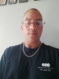 Følg og ansøg mig!! Så i bare dejlige....