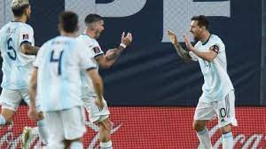Argentina disputará tres amistosos, uno de ellos ante brasil, antes de la reanudación en marzo próximo de las eliminatorias mundialistas que lideran los albicelestes con un lionel messi que está jugando con su selección como lo hace en el barcelona español. A Que Hora Juega Hoy Bolivia Vs Argentina Por Eliminatorias Y Como Verlo En Vivo Por Tyc Sports Tyc Sports
