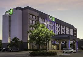 Holiday inn express® hotels official website. Directhotels Com Holiday Inn Express Suites Mississauga Toronto Southwest