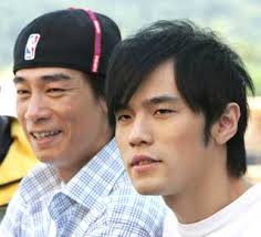 JFK assassination witness Summers dies at 80