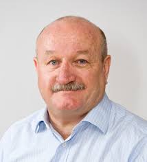 Course Leaders ⚡ Think