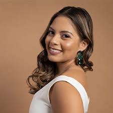 Frances Pineda's Instagram, Twitter & Facebook