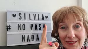 Mamá, ¿me amas? — Si hijo. — ¿Me dejarás ir a la fiesta? —No hijo. —  ¿Alguna vez has escuchado el dicho "Si amas algo déjalo ir"? chistecito!  jejej (otro) -Por que