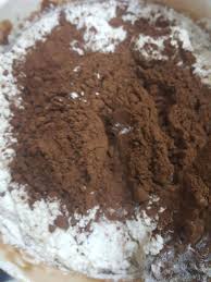 Terdapat rasa hint of bitterness dari coffee. Resipi Kek Coklat Lava Sekali Makan Teringat Ingat