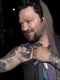 6 das vermögen von joshua. Bam Margera Ehefrau Vermogen Grosse Tattoo Herkunft 2021 Taddlr
