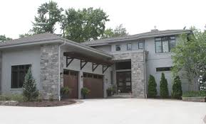 It's all about curb appeal — whether you're adding stucco to your home's exterior or changing the color of old stucco, the color you choose can affect your home's curb appeal. 75 Beautiful Gray Stucco Exterior Home Pictures Ideas June 2021 Houzz