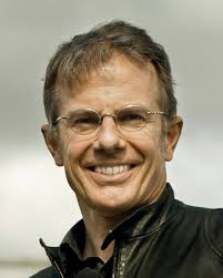 Christopher J Hoffmann