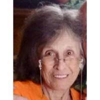 Carolyn Mcphail's Instagram, Twitter & Facebook