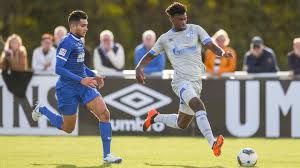 Kaldenkerkerweg 182 5915 ah venlo. Haji Wright Tragt Kunftig Das Trikot Von Vvv Venlo Knappenschmiede Schalke 04