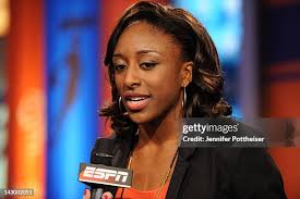 100 Photos & High Res Pictures