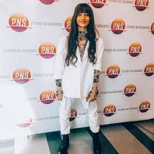Find top songs and albums by viki gabor, including superhero (junior eurovision 2019 / poland), ramię w ramię and more. Viki Gabor Juz Dzis W Pytanie Na Universal Music Polska Facebook