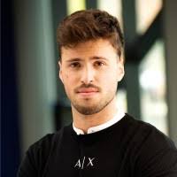 2100+ "Patrone" profiles