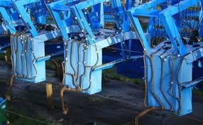 Chaise palier coulissante avec volant. L Homme Qui Faisait Pousser Des Chaises Naturellement