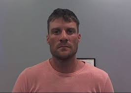 Derek Cupp's Instagram, Twitter & Facebook