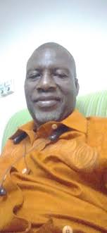 Smiling to make friends with gray beard