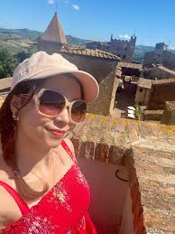 Let me introduce myself