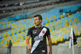 Onde assistir ao jogo do vasco hoje? Lance Espresso Vasco Flerta Com O Quarto Rebaixamento Gigante Hoje So Na Tradicao Lance