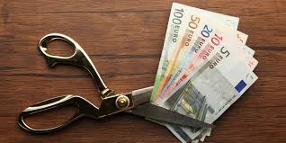 Les solutions proposées pour la définition salaire de mots fléchés et mots croisés ainsi que les synonymes existants. Baisse De Salaire Et Covid Votre Entreprise Peut Elle Diminuer Votre Salaire Cadremploi