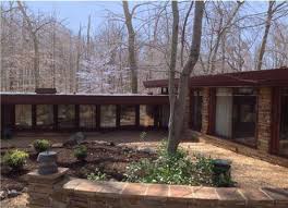 On The Market 1950s Frank Lloyd Wright Designed Dudley Spencer House In Wilmington Delaware Usa Wowhaus Frank Lloyd Wright Homes Frank Lloyd Wright Design Frank Loyd Wright Houses