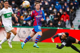 Zur pause lag barça nach fidels tor . W1ntheqtgsd5hm