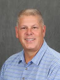 Oshkosh Faculty & Staff