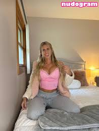 Ashley Davis  ashley-davis  ashleydavis_dc Nude Leaks OnlyFans Photo 3 -  v2.1 | dvir.ru