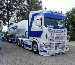 Instagram Post By Kamionos Gyorgy May 13 2019 At 7 36am Utc Trucks Only Used Trucks Trucks