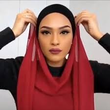 Salbaglamavideosu Hazirsal Gelinbasi Tesettur Hijap Hijabfashion Tesetturmodasi Esarpbaglamavideosu Esarp Minelas Sal Kolay Turban Baglama Instagram