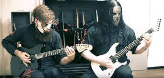 With everything to prove, they came out blazing. Slipknot S Jim Root And Mick Thomson Named World S Best Heavy Metal Guitarists Blabbermouth Net