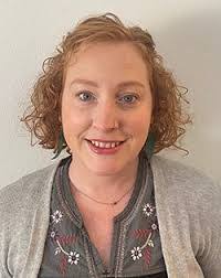 Clara Farr's Instagram, Twitter & Facebook