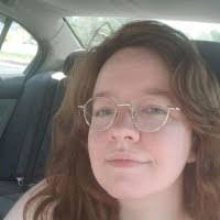 Ashley Cable's Instagram, Twitter & Facebook