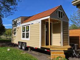 How To Build A Tiny House The Robins Nest By Brevard Tiny House Co Building A Tiny House Tiny House Diy Tiny House